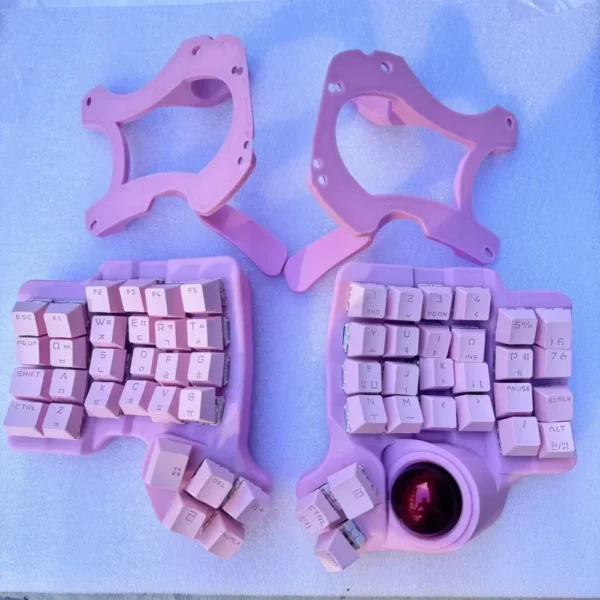 Charybdis Pink Mechanical Keyboard Stand - Image 6